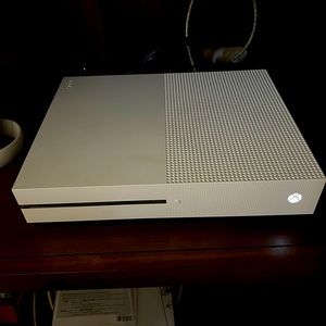 COPY - Xbox One Series S 500GB Console